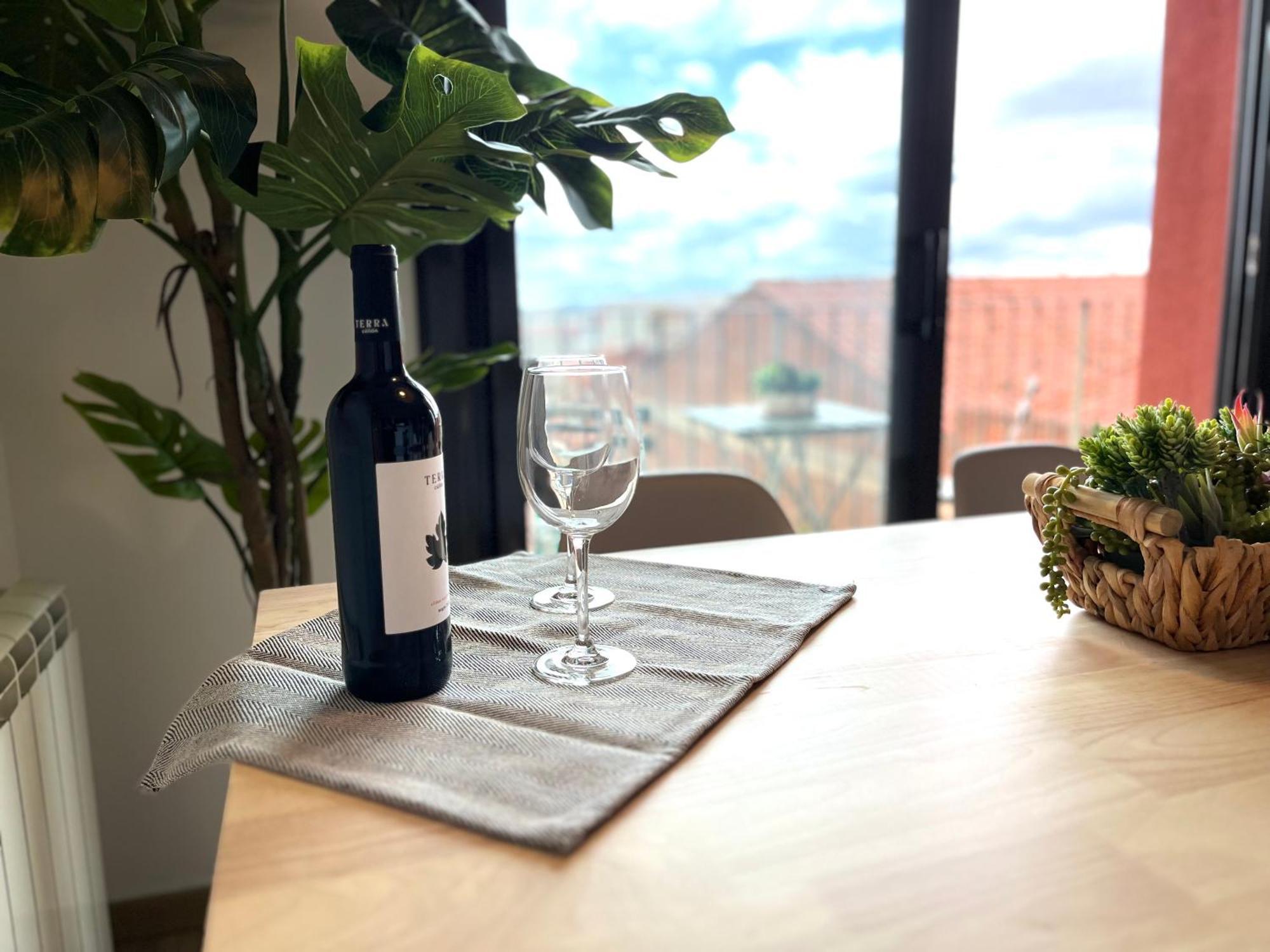 Apartamento Con Terraza By Prestigi テラサ エクステリア 写真